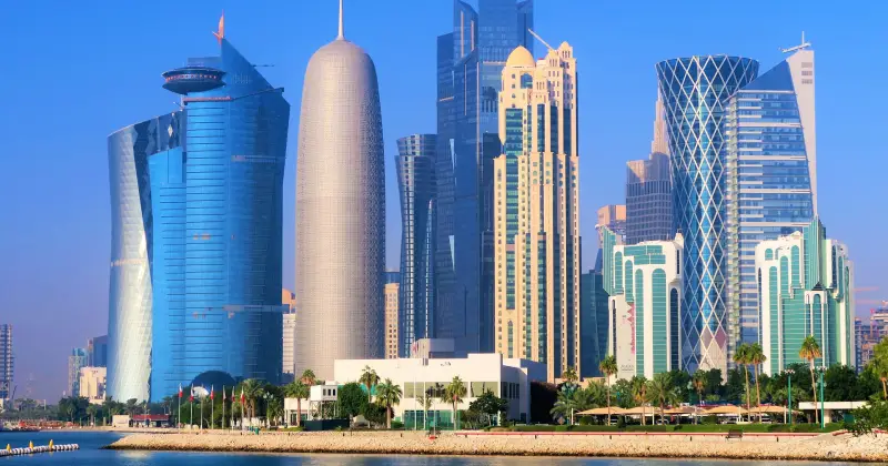 Res på en billig semester till Qatar