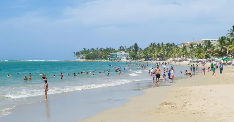 Afbudsrejser Costa del Sol. Find billige charterrejser til Costa del Sol.