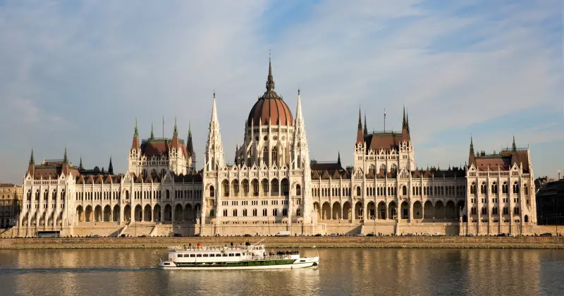 Reis på en billig ferie til Budapest