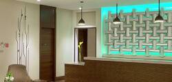 Hilton Garden Inn Dubai Al Muraqabat 2227118578