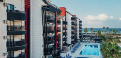 Grand Uysal Beach & Spa Hotel 2218463105