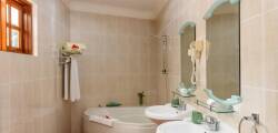L Habitation Cerf Island 11136298906