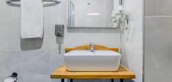 La Pazza Suites 11431754292