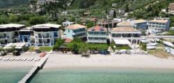 Armeno Beach 11935498038