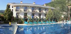 Perdikia Beach Hotel 10705924371