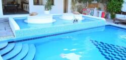 Cavos Beach House 11428265199