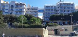 Plaza Hotel & Suites 11721466362