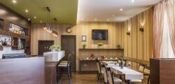 Central Hotel 21 7713823020