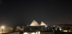 Pyramid Front Hotel 12617314297