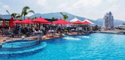 The Charm Resort Phuket 2054874387