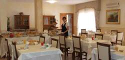Hotel Gabbiano 10754549159