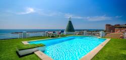 Villa Laredo 11752043908