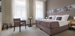 Three Crowns Hotel Prague 3909872478