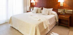 Hotel Royal Plaza 4048616986