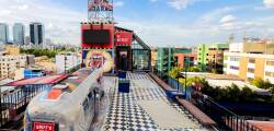 Mestyle Garage Hotel 12575567700