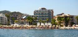 Maris Beach Hotel 10713921532