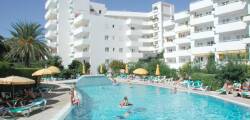 Hamilton Court 12650633177