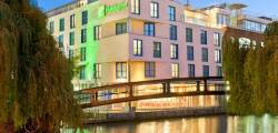 Holiday Inn London Camden Lock 10218206966