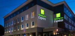Holiday Inn Express London - Wimbledon South 10495294046