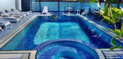 Knight Armour Hotel 7342591665