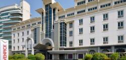 Movenpick Hotel En Apartments Bur Dubai 3920525345