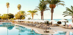 Sunrise Beach Hotel 2230374488