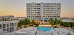 Radisson Beach Resort Larnaca 11948418283