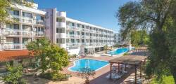 Zefir Hotel 11447350759
