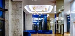 Union Plaza Hotel 7768027369