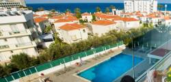 Livas Hotel Apartaments 9496970421