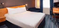 Holiday Inn Express Chingford 9416728459