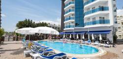 Parador Beach Hotel 2081635006