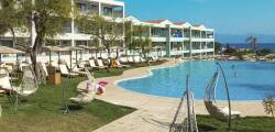 Robolla Beach 6884437301