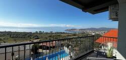 La Vista Luxury Villa 11730095154