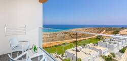 Leonardo Crystal Cove Hotel and Spa by the Sea 11758732551