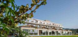 Laguna Holiday Resort 11852719236