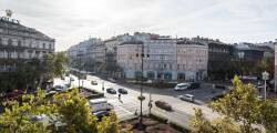 Avenue Hostel 12580335737