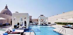 Hilton V Dubai Curio 3812147969