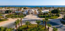 Sunrise Juman Beach Resort 12581637321