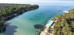 Crvena Luka Resort 3571684154