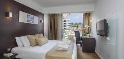Ibis Styles Larnaca Finikoudes Beach 12699306869