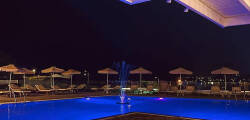 Zoes Hotel 11757890055