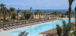 Serry Beach Resort 3946054763