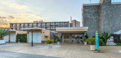 Hotel Riva 12003685483