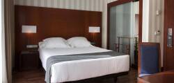 Hotel Zenit Malaga 2212257670