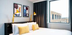 Staycity Aparthotels Tivoli 12570303281