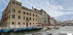 H10 Palazzo Canova 7342441934