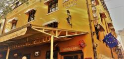 Monte Kristo Hotel 7325270341