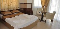 Kleopatra Arsi Hotel 9492959569