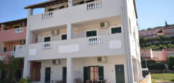 Elves Apartments 11134388967